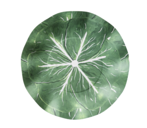 Paper plates with intricate hand painted green cabbage leaves, it’s perfect for garden parties, picnics or holiday gatherings